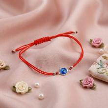 Гривна с червен конец и сребърен елемент синьо око BT95S Гривна с червен конец и сребърен елемент синьо око BT95S