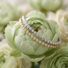 Златна гривна с диаманти Anabell