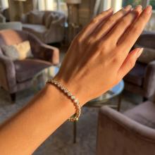 Златна гривна с диаманти Anabell