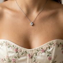 Златно колие Сърце с диаманти