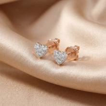 Златни обеци с Любов с диаманти