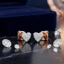 Златни обеци с Любов с диаманти