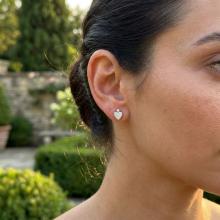 Златни обеци с Любов с диаманти