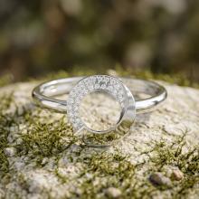 Диамантен годежен пръстен Ring Диамантен годежен пръстен Ring