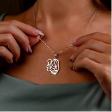 Сребърен медальон Майчина прегръдка Сребърен медальон Майчина прегръдка